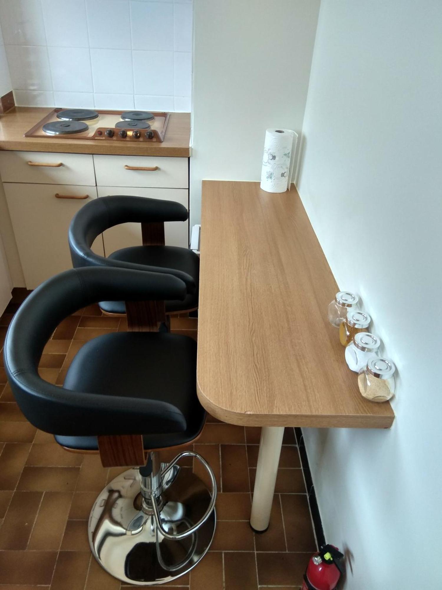 Budget Apart With Balcony And Great View Сен Дени Екстериор снимка
